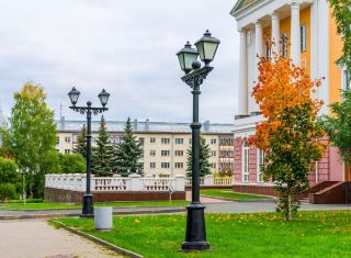 Ижевск — история в металле и камне