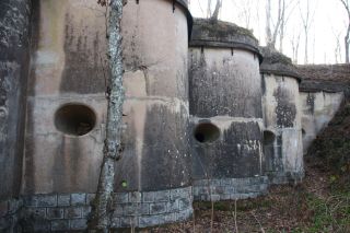 Мыс Тобизина и форты острова Русский