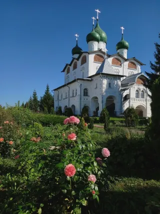 Три монастыря Великого Новгорода (на вашем автомобиле)