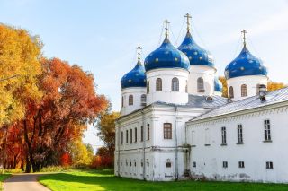 Святое Поозерье: Перынский скит и Юрьев монастырь (на вашем авто)