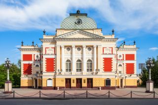 Иркутск — столица Восточной окраины