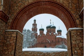 Сила святых мест: «Святые кустики» и Красный Ключ