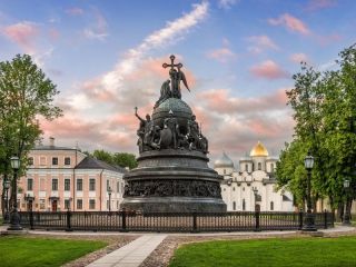 «Пятирублёвый» Новгород