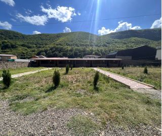 Хучнинский водопад и экраноплан «Лунь»
