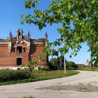 Квест по усадьбе фон Дервиза в посёлке Старожилово