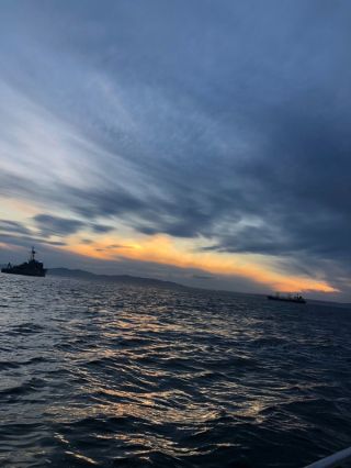 К маякам, островам и бухтам Владивостока — на скоростном катере