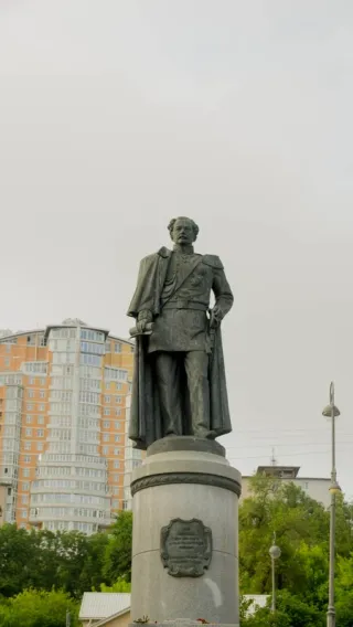 Обзорная экскурсия по Владивостоку: на автобусе и пешком